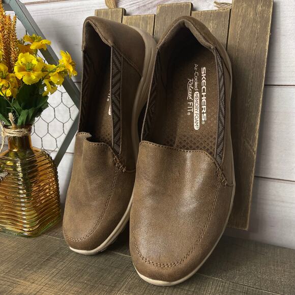 Skechers Relaxed Fit Brown Air Cooled‎ Memory Foam Slip On Shoes Womens 8 - Picture 2 of 8